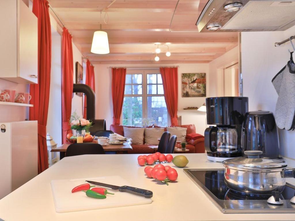 Landhaus Victoria, Schwan ボルテンハーゲン エクステリア 写真
